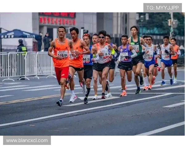 北京篮球队在奥运会上的战术表现分析与点评探讨