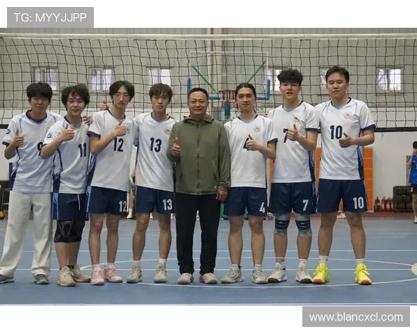 杭州排球队在全国排球灵活性排行榜中荣登第八名展现出色竞技实力 杭州排球队在全国排球灵活性排行榜中荣登第八名展现出色竞技实力