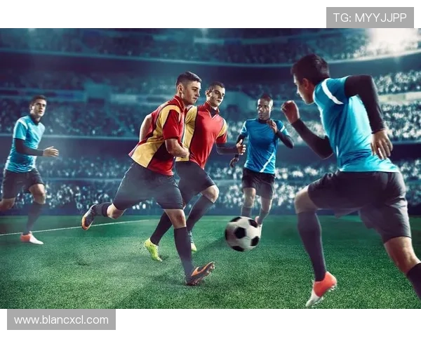 足球明星展现优美姿势的精彩瞬间图片合集 足球明星展现优美姿势的精彩瞬间图片合集