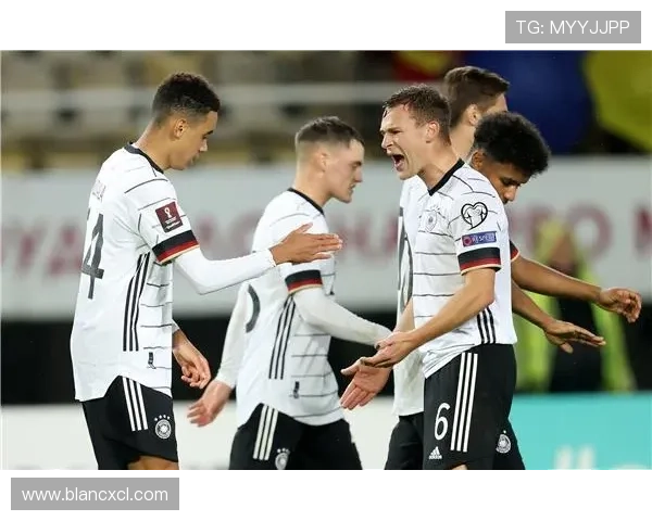 北京足球队在世界杯中的灵活战术展现与战绩分析